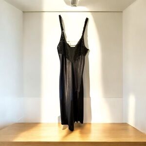 Victoria’s Secret long black slip/camisole